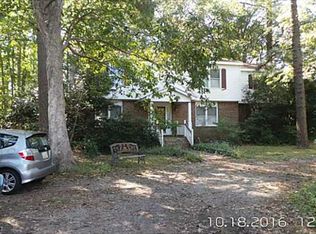 921 Cedar Rd, Chesapeake, VA 23322