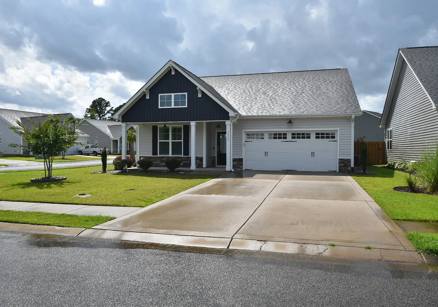 3 bed, 1615 sqft, $2,400 — Photo 2