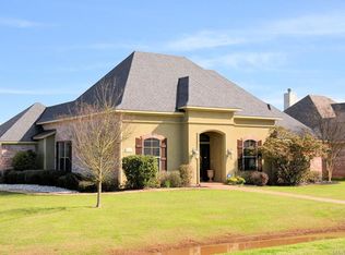 4247 Parkridge Dr, Benton, LA 71006