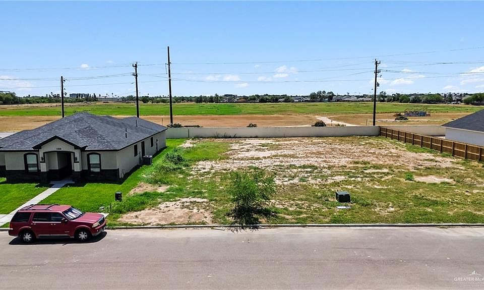 1st image of 1012 W Cloud 9 Ln