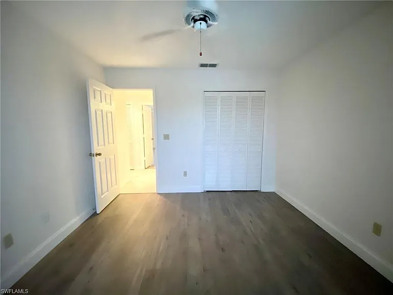 1427 SW 47th Ter #202 — Photo 17