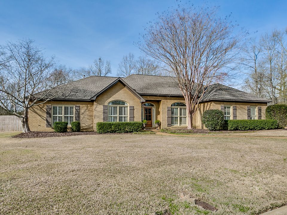 1st image of 4906 Glen Eagle Dr