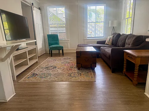 1401 Newton St #1 Photo 1
