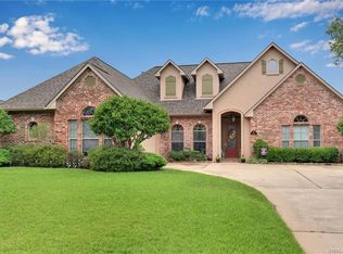 9423 Milbank Dr, Shreveport, LA 71115