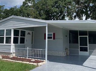 6035 Presidential Cir, Zephyrhills, FL 33540