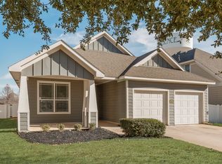 1724 Murphy Ct, Aubrey, TX 76227