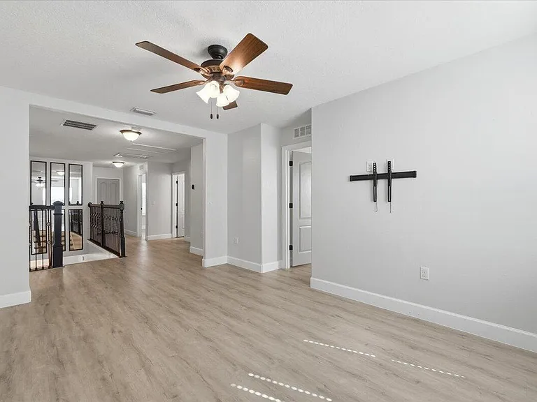 9012 Orange Blossom Loop — Photo 35