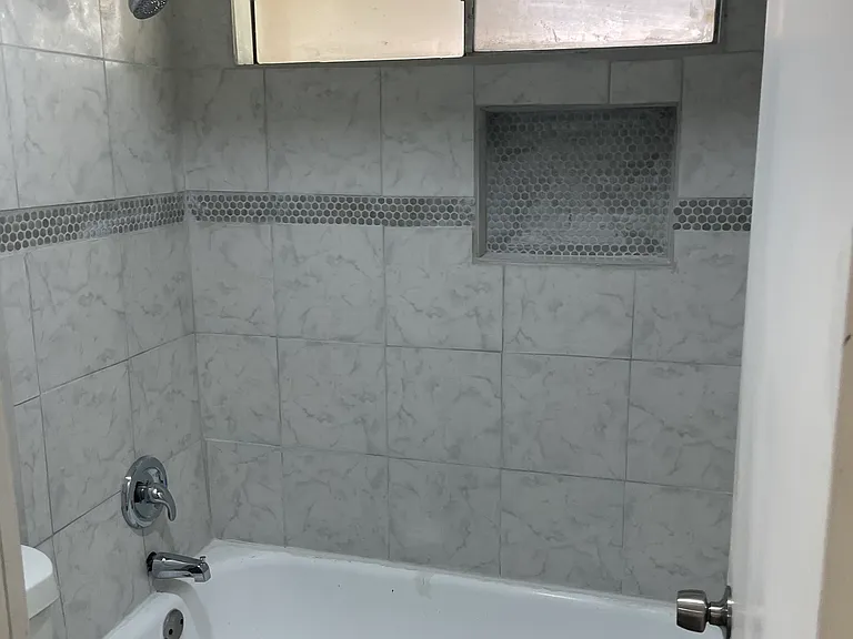 7214 Shady Arbor Ln — Photo 9