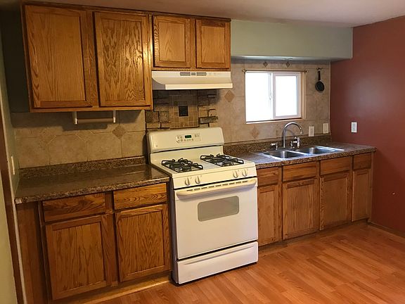 4th image of 635 N Evanslawn Ave