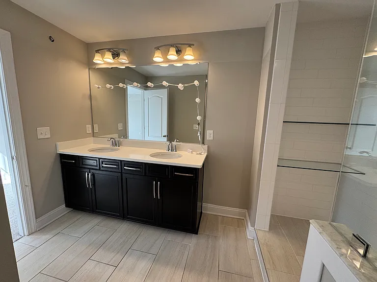 3685 Chippendale Cir — Photo 20