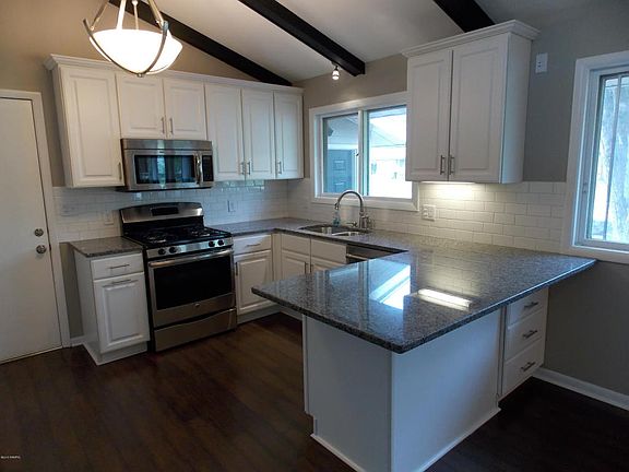 5th image of 1743 Millbank St SE