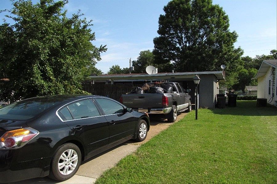 1st image of 4655 Frankfort Ave