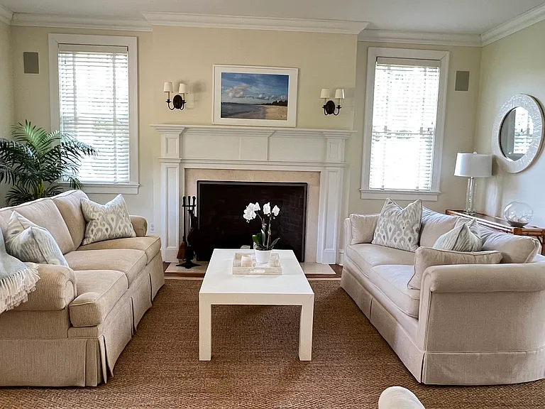 5 Artist Colony Ln — Photo 2
