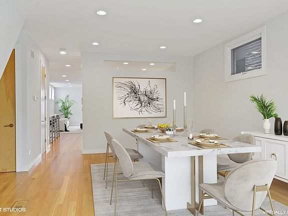 3rd image of 865 N Marshfield Ave #1