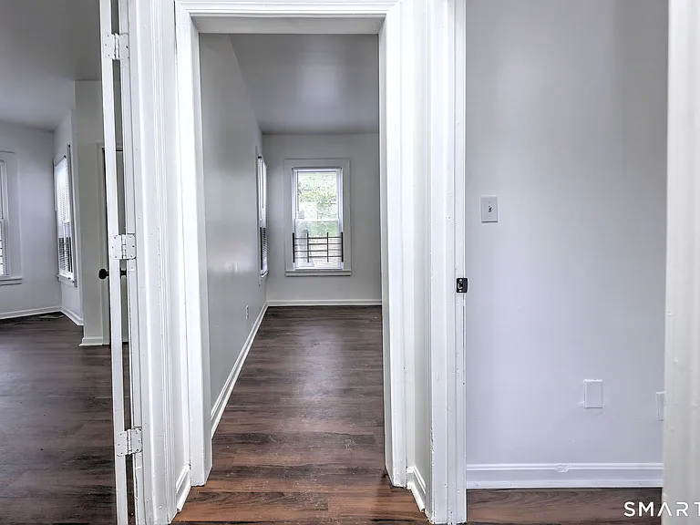 483 Ferry St #1 — Photo 6