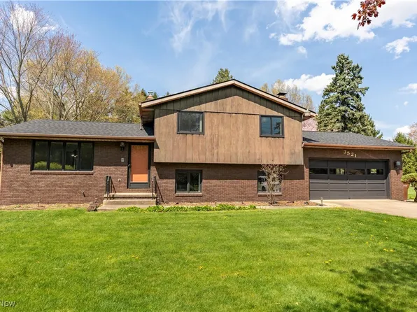 3521 Pontius Rd, Uniontown, OH 44685
