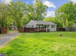 743 Masons Beach Rd, Deale, MD 20751