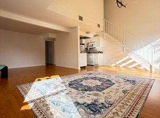 11435 Moorpark St #M05, Studio City, CA 91602
