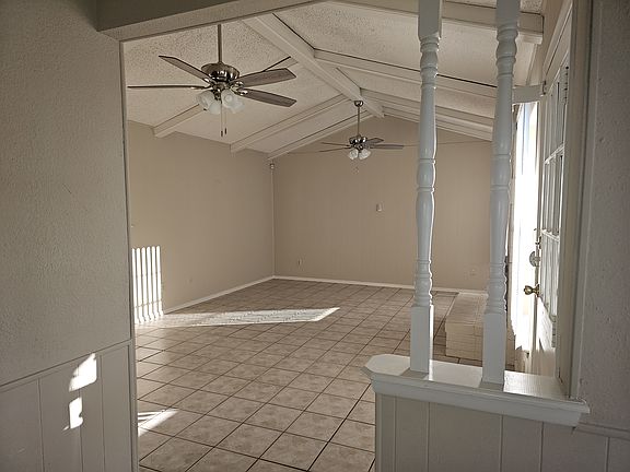 5th image of 11265 Ivanhoe Dr