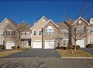 49 Battalion Dr, Basking Ridge, NJ 07920