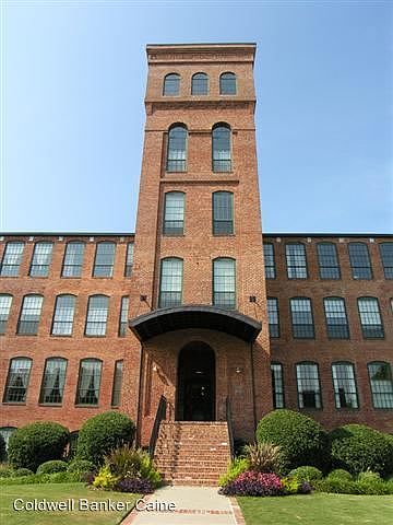 1st image of 400 Mills Ave