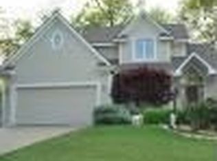 3310 E Devonshire Dr, Saint Joseph, MO 64506
