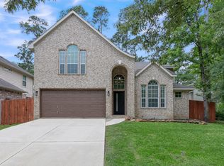 3215 Canterbury Ln, Montgomery, TX 77356