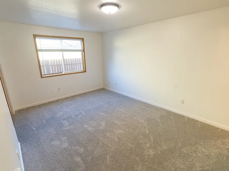 16002 NE 85th St — Photo 14