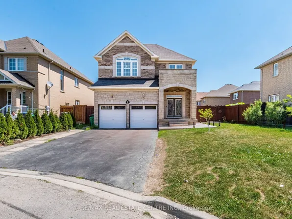 22 Red Ash Ct, Brampton, ON L6X 3B8