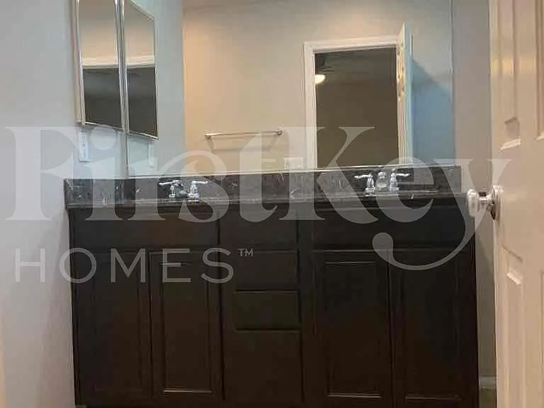 11060 Camden Bay St — Photo 18