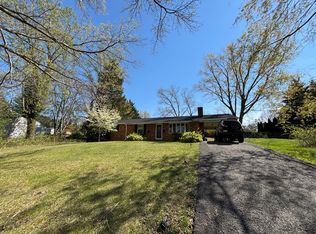1105 Robin Rd, Blacksburg, VA 24060