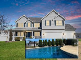 61 Dansbury Creek Ct, Saint Peters, MO 63376