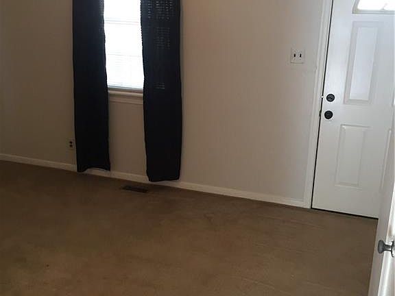 4th image of 2704 Walmsley Blvd