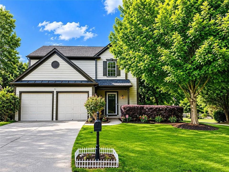 1st image of 660 Alstonefield Dr