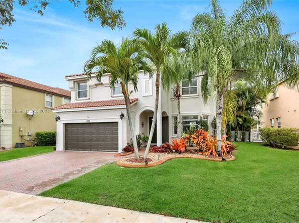 973 SW 167th Ave, Pembroke Pines, FL 33027