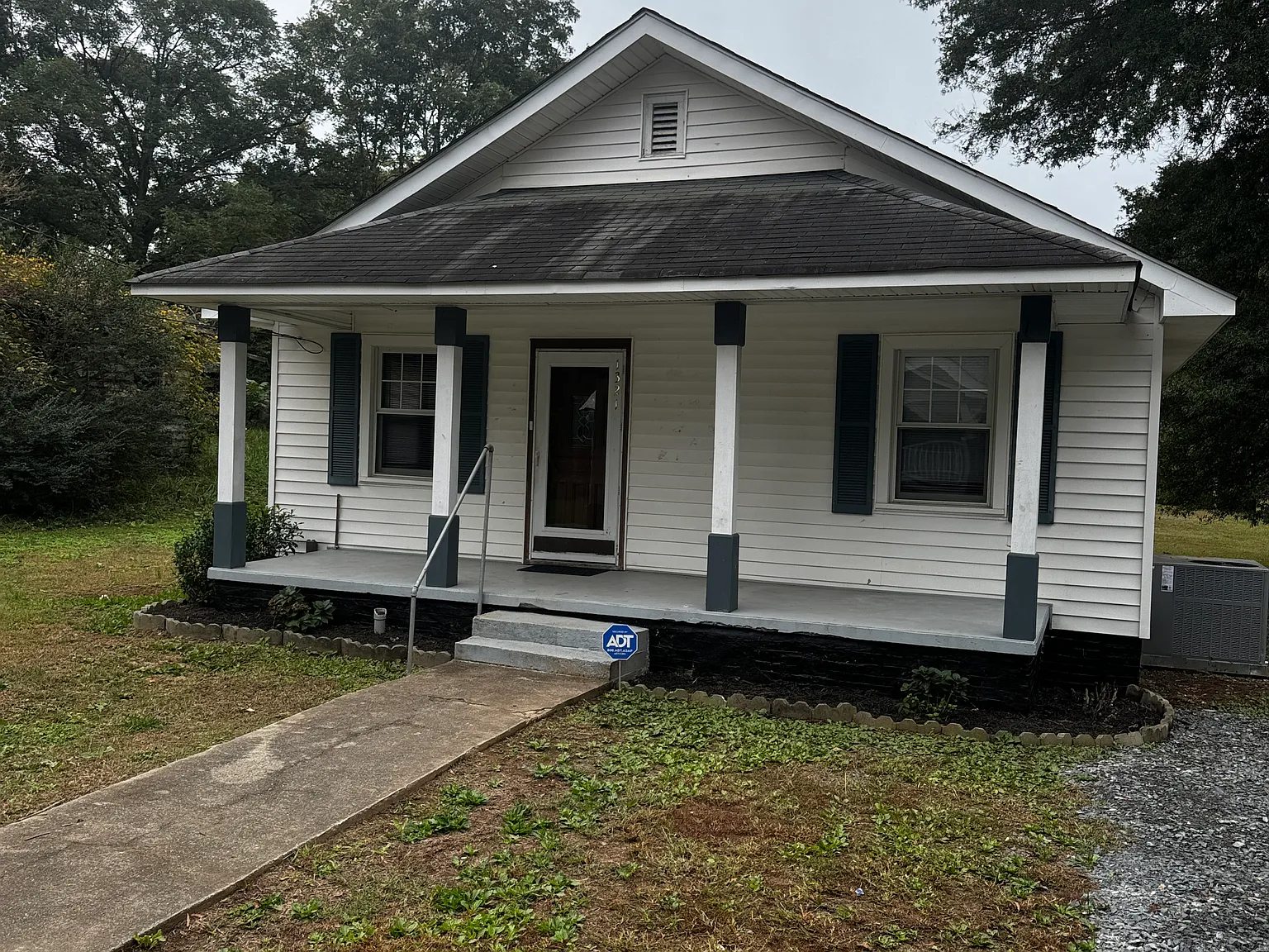 2 bed, $1,295 — Photo 1