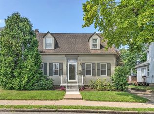 115 N Division St, Zelienople, PA 16063