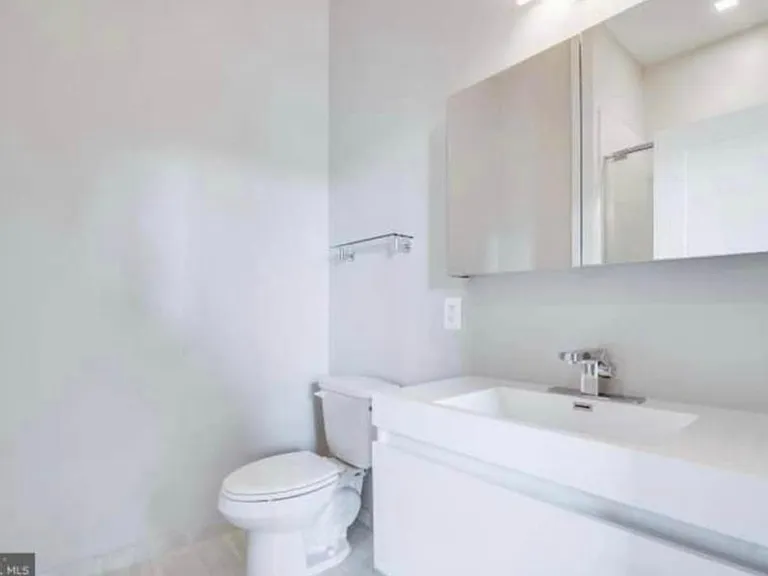 989 S Buchanan St #401 — Photo 12