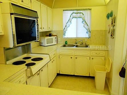 5th image of 1200 N Shore Dr NE Unit 207