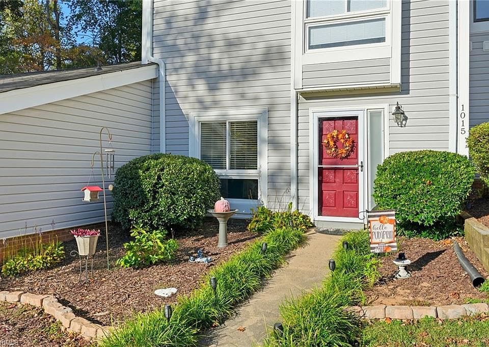1st image of 1015 Turtle Rock Ln