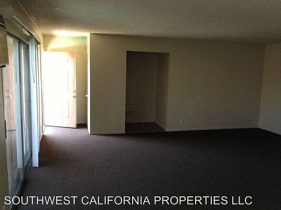 2nd image of 8140 Langdon Ave APT 31