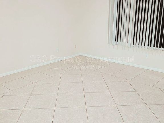 3rd image of 13392 Mohawk Rd