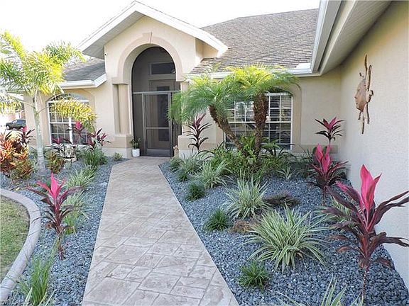 4th image of 2236 SW 27th St