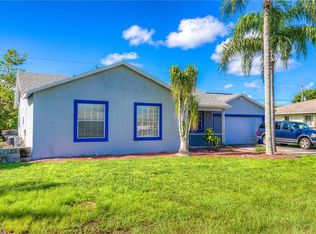 8432 Coral Dr, Fort Myers, FL 33967