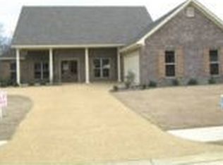 329 Town St, Brandon, MS 39042