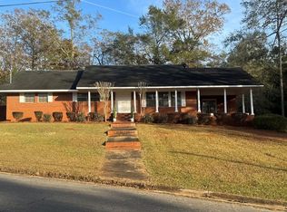 113 Clearview Cir, Americus, GA 31709