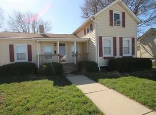 229 N State St, Poplar Grove, IL 61065