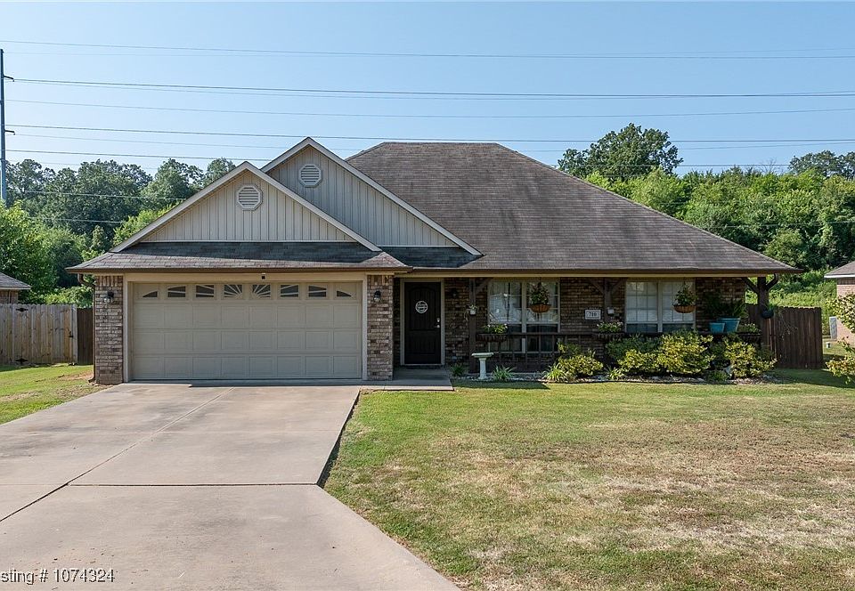 1st image of 710 Shanna Dr