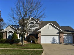 2215 Canterbury Ln, Wooster, OH