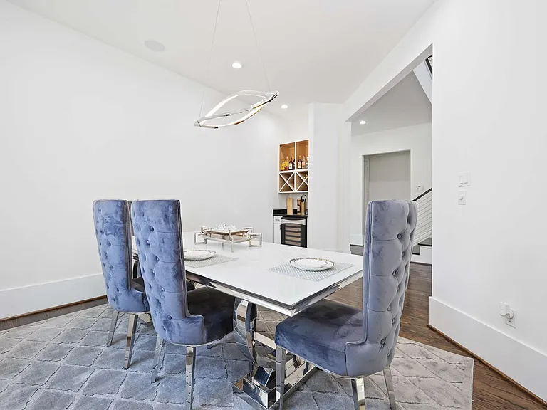 2310 Althea Dr — Photo 28